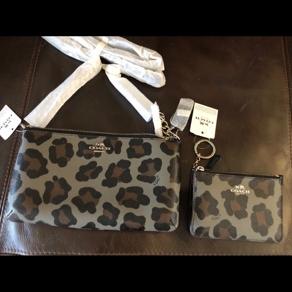 Coach purse and wallet set